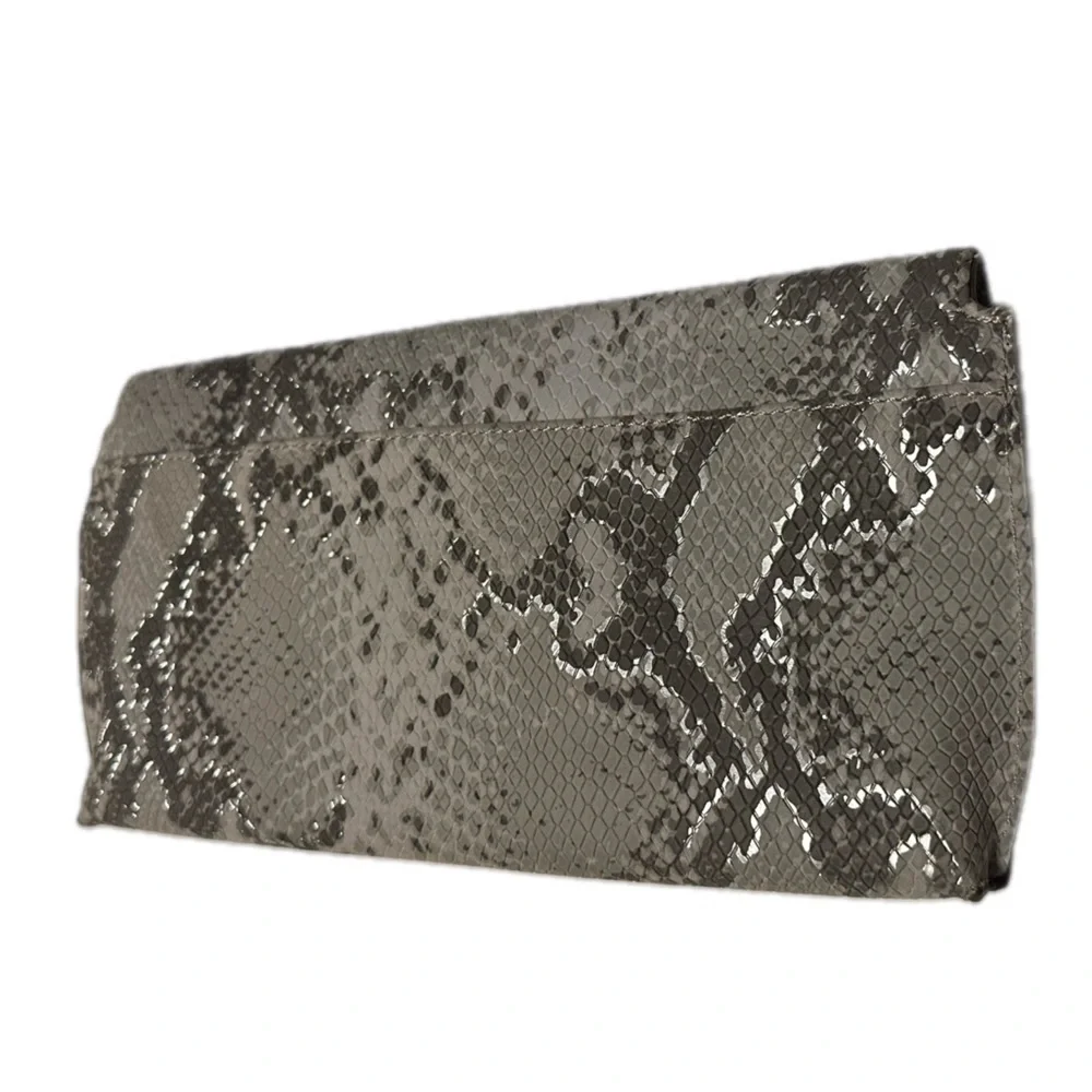 Banana Republic‎ clutch purse
